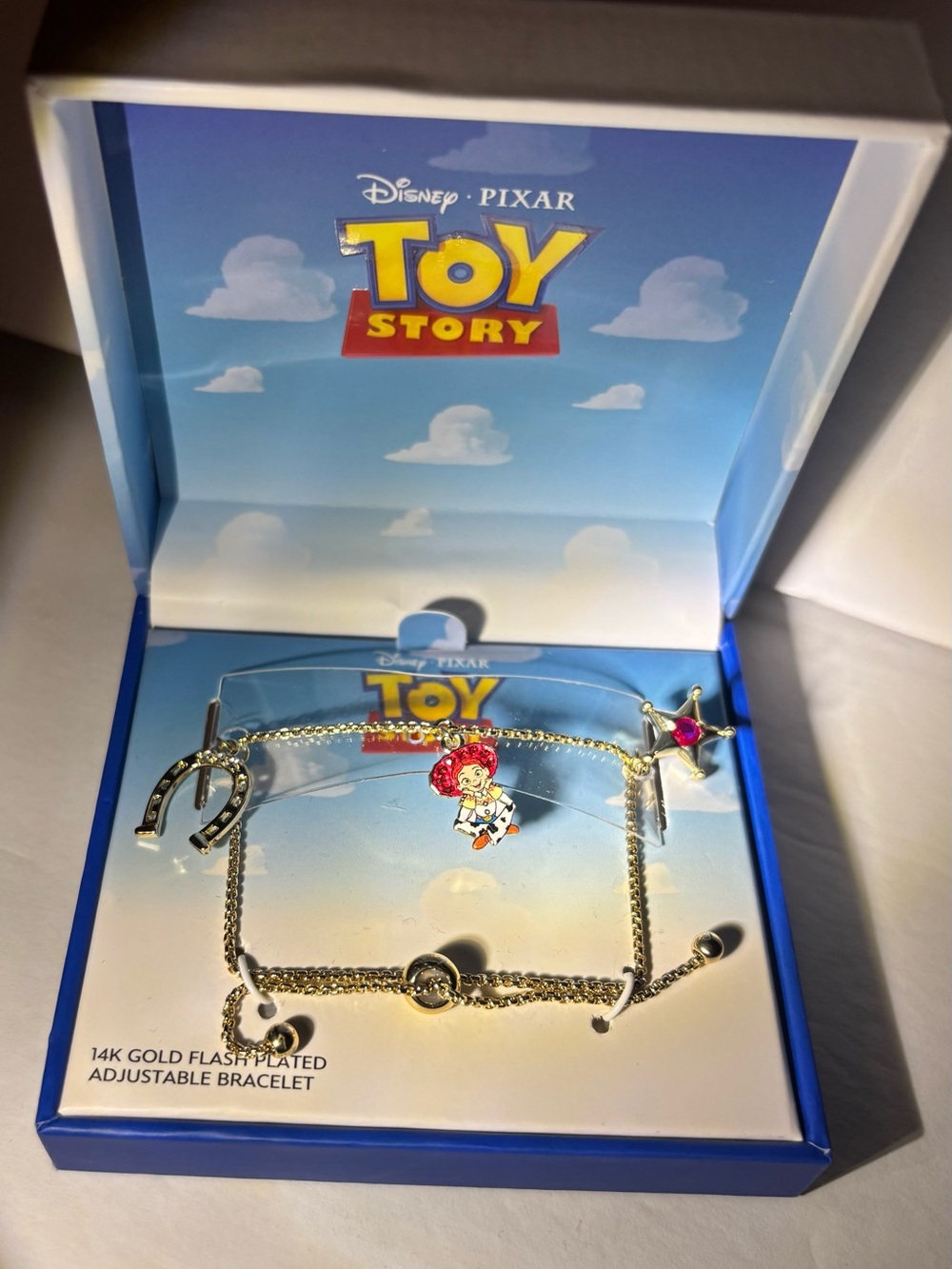 Disney Pixar Collection Toy Story
Jessie Gold Tone Charm Bracelet NIB